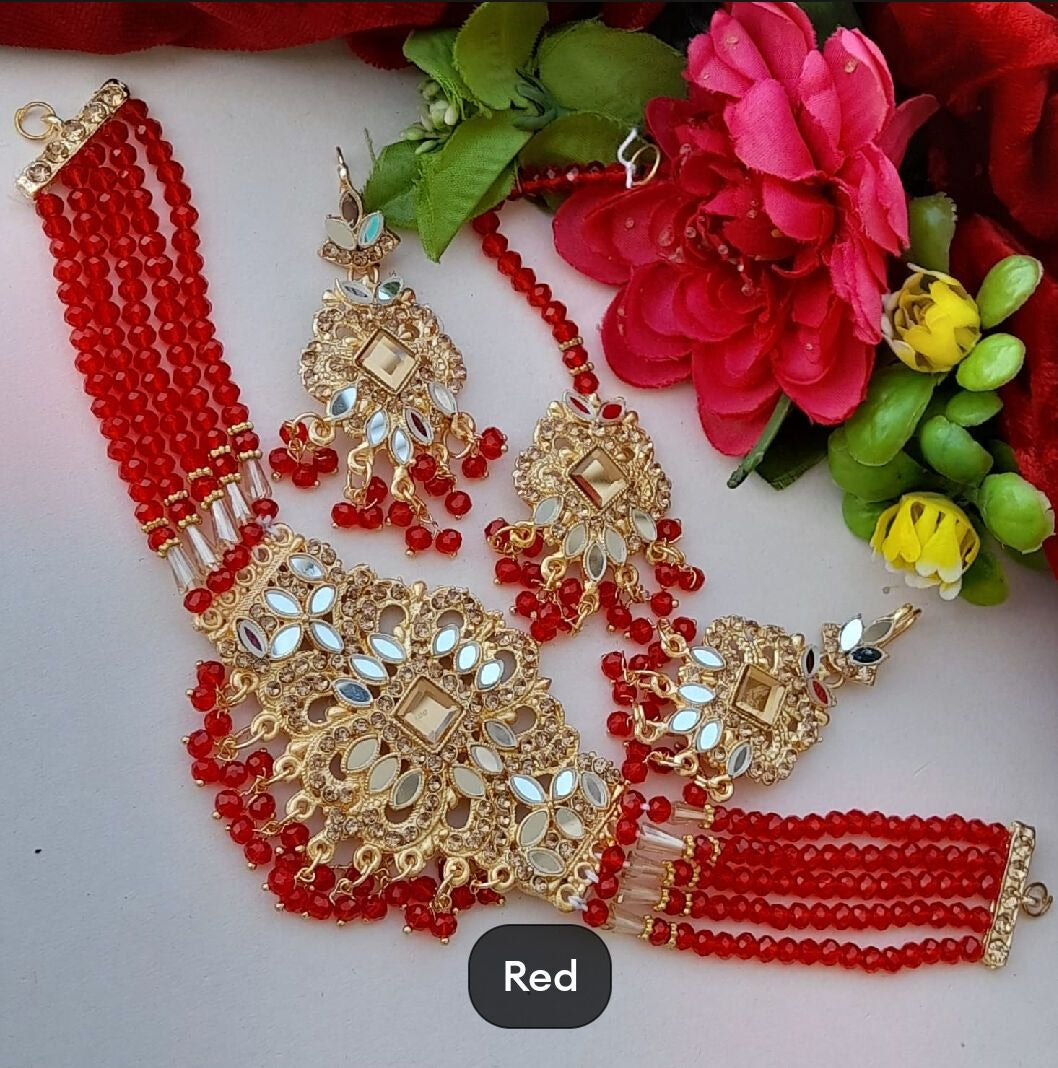 Guluband Chokars sets